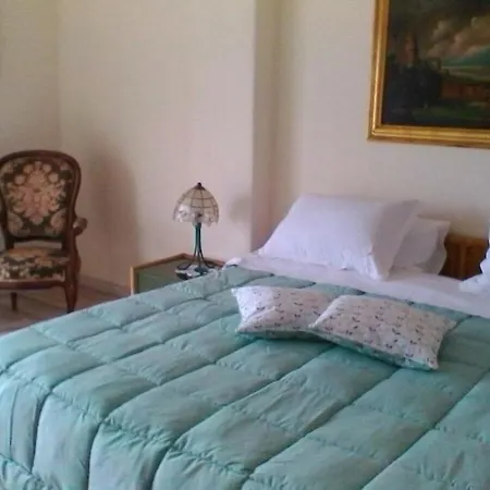 Bed & Breakfast Un Tuffo Nella Baia Di Capomulini *